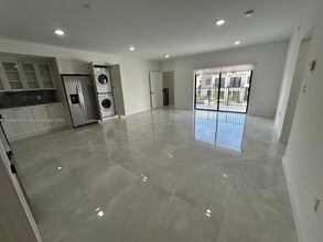 14560 SW 261st Ter in Princeton, FL - Building Photo - Building Photo
