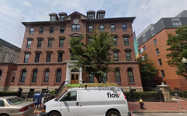 761 Harrison Ave, Unit HC414