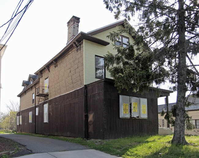 427-429 Morris Ave in Elizabeth, NJ - Building Photo - Building Photo