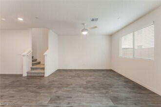 5672 Sapphire Shine Ave, Unit 2-2506 in Las Vegas, NV - Building Photo - Building Photo