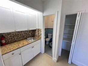 7535 NW 4th Ct in Miami, FL - Building Photo - Building Photo
