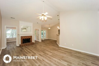 6245 New Magnolia Pl in College Park, GA - Building Photo - Building Photo
