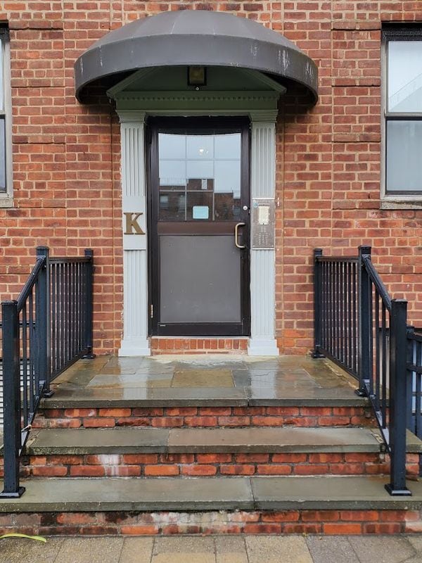 1 Jefferson Ave in Rockville Centre, NY - Building Photo - Building Photo