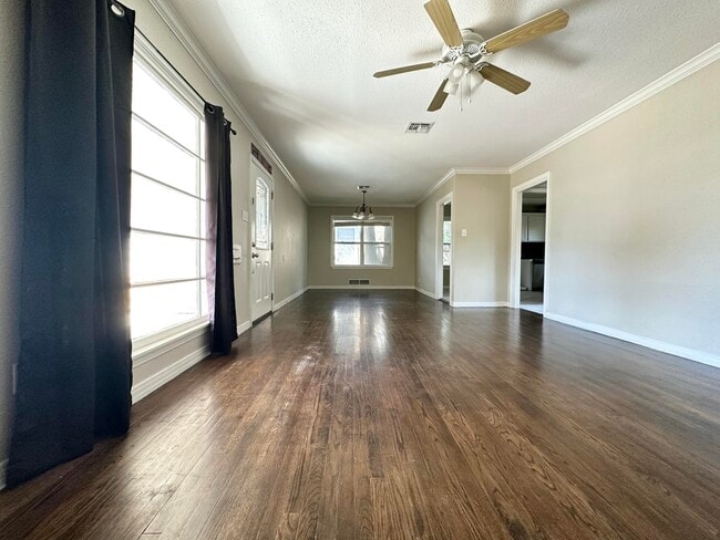 3314 32nd St in Lubbock, TX - Building Photo - Building Photo
