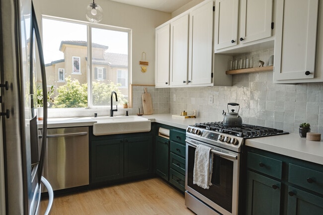 property at 1363 Abbey Ln