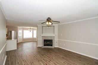7362 Stonegate Blvd in Southaven, MS - Building Photo - Building Photo
