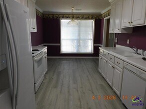 225 Waterford Dr in Bonaire, GA - Building Photo - Building Photo