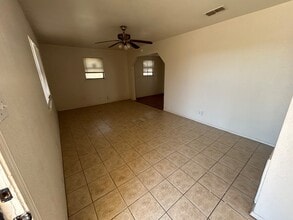 101 S Gillis St in Fort Stockton, TX - Building Photo - Building Photo