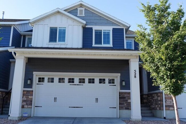 property at 528 Fox Chase Dr