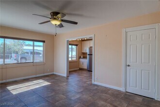 100 N Ocotillo St in Henderson, NV - Building Photo - Building Photo