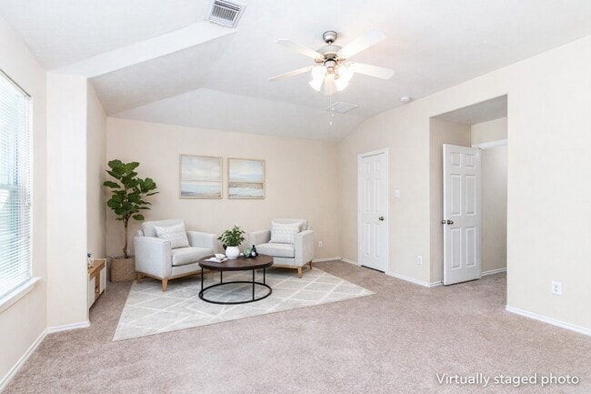 property at 207 N Burberry Park Cir