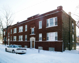 5001-5007 W Ferdinand St Apartamentos