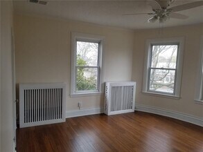 205 Waterman Ave in East Providence, RI - Building Photo - Building Photo