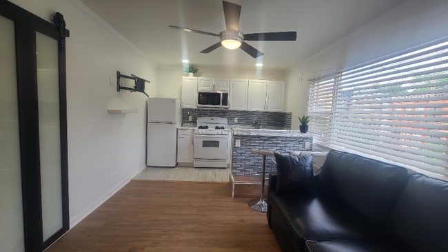property at 589 Bramhall Ave