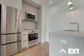 150 Erasmus St-Unit -305 in Brooklyn, NY - Building Photo - Building Photo