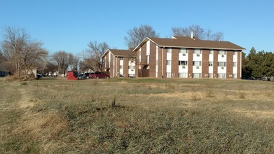 Oakwood Square Apartments in South Sioux City, NE - Building Photo - Other