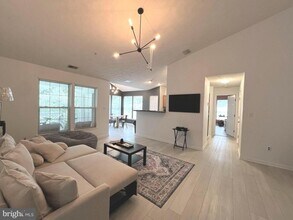 2400 Autumn Harvest Ct in Odenton, MD - Building Photo - Building Photo