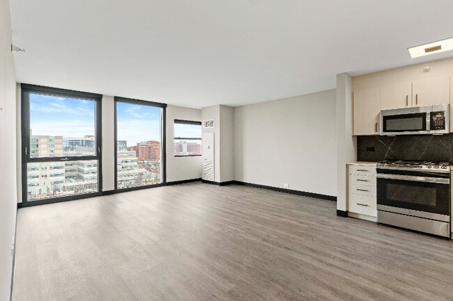property at 1932 W Ogden Ave