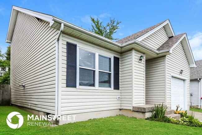 10418 Pinoak View Dr in Louisville, KY - Building Photo - Building Photo