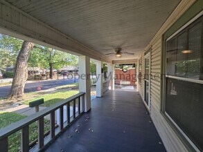 907 N Faulkner St in Wichita, KS - Building Photo - Building Photo