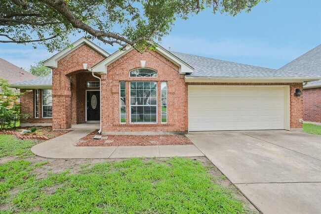 property at 4405 S Summercrest Loop