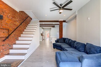 1711 Moore St in Philadelphia, PA - Building Photo - Building Photo