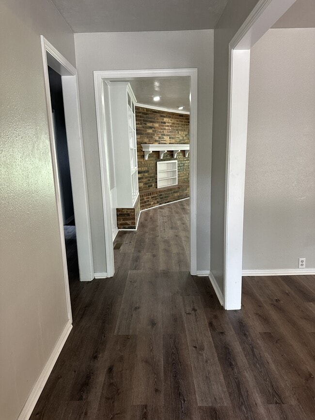 2004 Smoky Hollow Rd in Edmond, OK - Building Photo - Building Photo