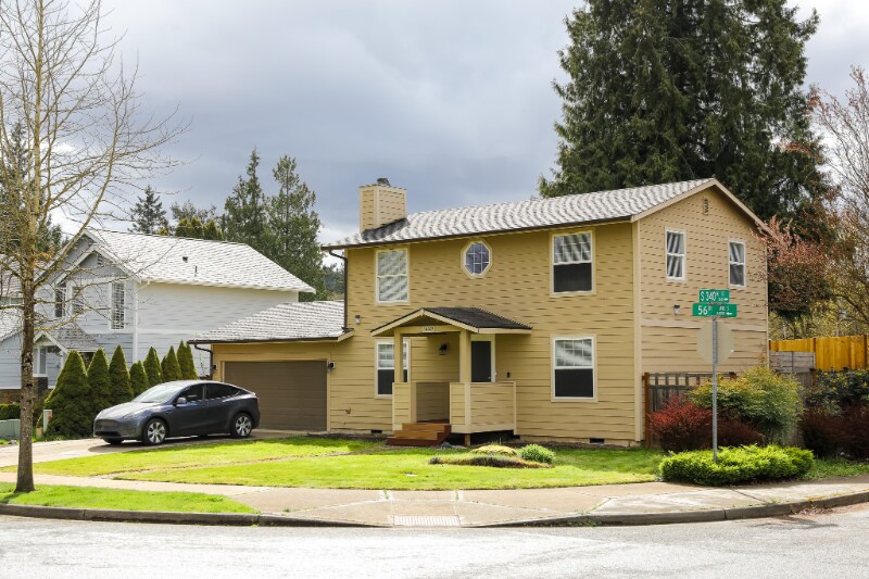 34005 56th Ave S in Auburn, WA - Building Photo