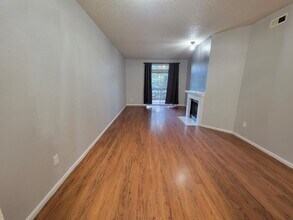 7438 Singing Hills Dr in Boulder, CO - Building Photo - Building Photo