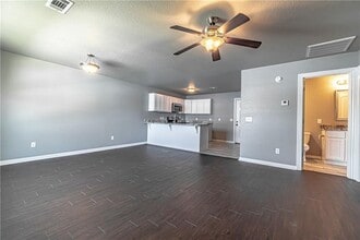 109 2nd Ave in Gravette, AR - Building Photo - Building Photo