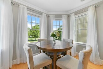 29 M St, Unit 3 in Boston, MA - Foto de edificio - Building Photo