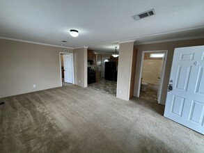 6527 S Brandywine Dr in Margate, FL - Building Photo - Building Photo