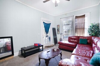 2008 S Main St-Unit -Unit #2 in Hopkinsville, KY - Foto de edificio - Building Photo