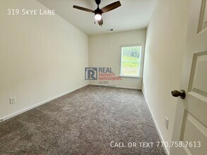 319 Skye Ln in Cartersville, GA - Building Photo - Building Photo