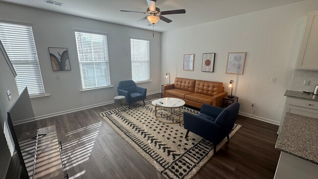 property at 151 Roxanne Dr