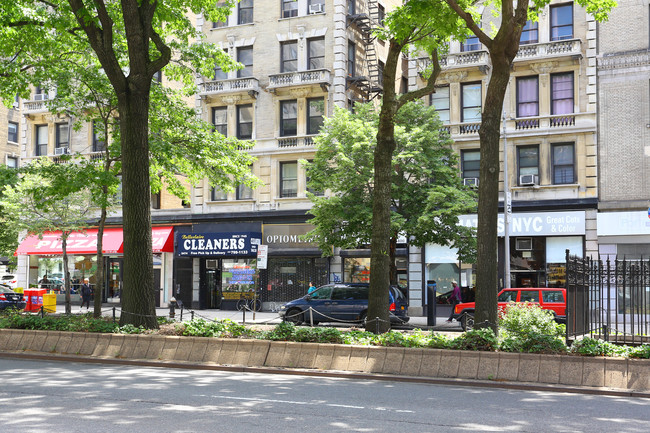 2468-2476 Broadway in New York, NY - Foto de edificio - Building Photo