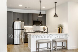 90 Magnolia Dr in Glen Carbon, IL - Building Photo - Building Photo
