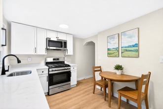 627 2nd St, Unit 625 in Verona, PA - Building Photo - Building Photo