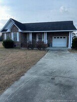 5552 NC-41 in Fairmont, NC - Building Photo