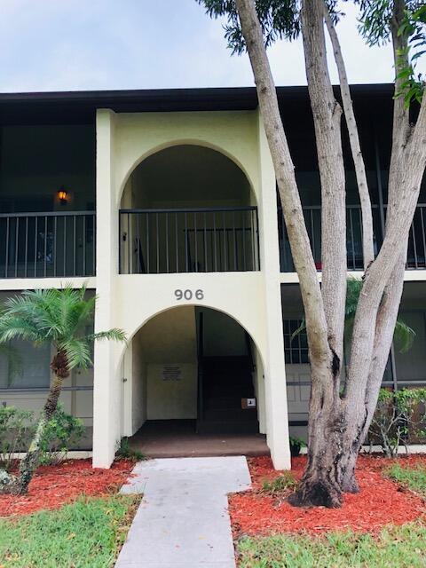 4975 Sable Pine Cir in West Palm Beach, FL - Building Photo - Building Photo