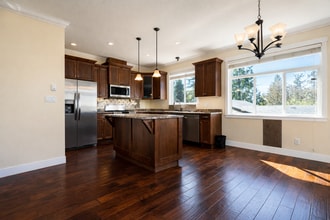 34130 Old Yale Rd in Abbotsford, BC - Building Photo - Building Photo