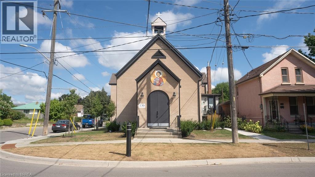 130 Elgin St in Brantford, ON - Building Photo