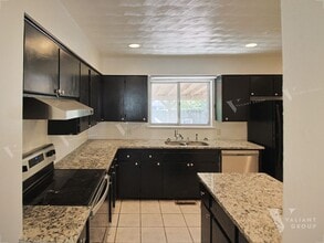 1638 E Dale St in Springfield, MO - Building Photo - Building Photo