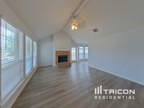 9961 Peregrine Trail in Fort Worth, TX - Building Photo - Building Photo