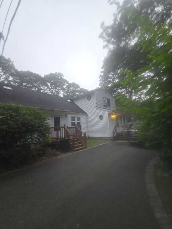 property at 282 Whittier Dr