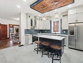 402 E 18th St in Covington, KY - Foto de edificio - Building Photo