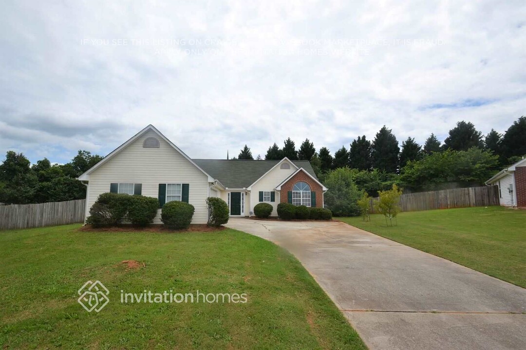 540 Plantation Cove in Stockbridge, GA - Building Photo