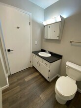 410 Johnson St, Unit #2 in Alta, IA - Building Photo - Building Photo