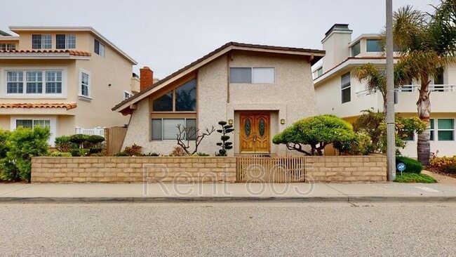 property at 4837 Oceanaire St