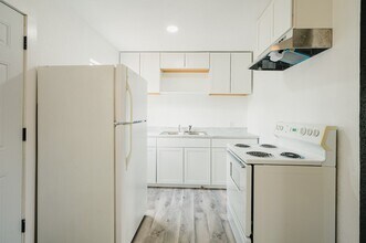 3106 Eisenhower Rd in Odessa, TX - Building Photo - Building Photo